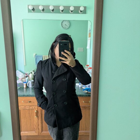 Black wool coat - Picture 1 of 3